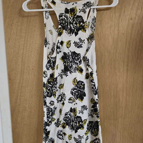 2000s H&M floral printed tank top - Picture 6 of 8